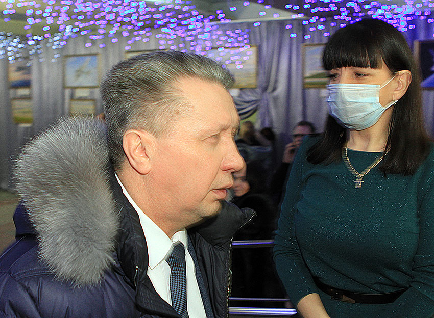 И снова глава района