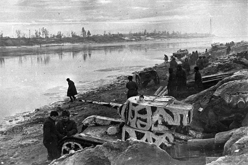 Т-26 принимали участие не только в обороне Москвы, ими, например,...