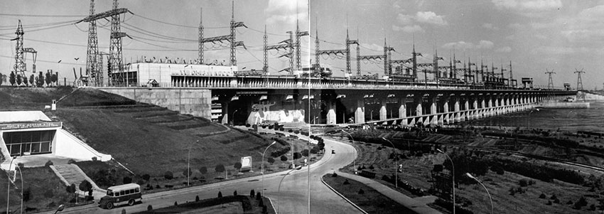 1961 год — создано Волгоградское водохранилище. На его берегах...
