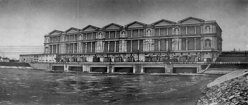 1941 год — создано Рыбинское водохранилище в результате...