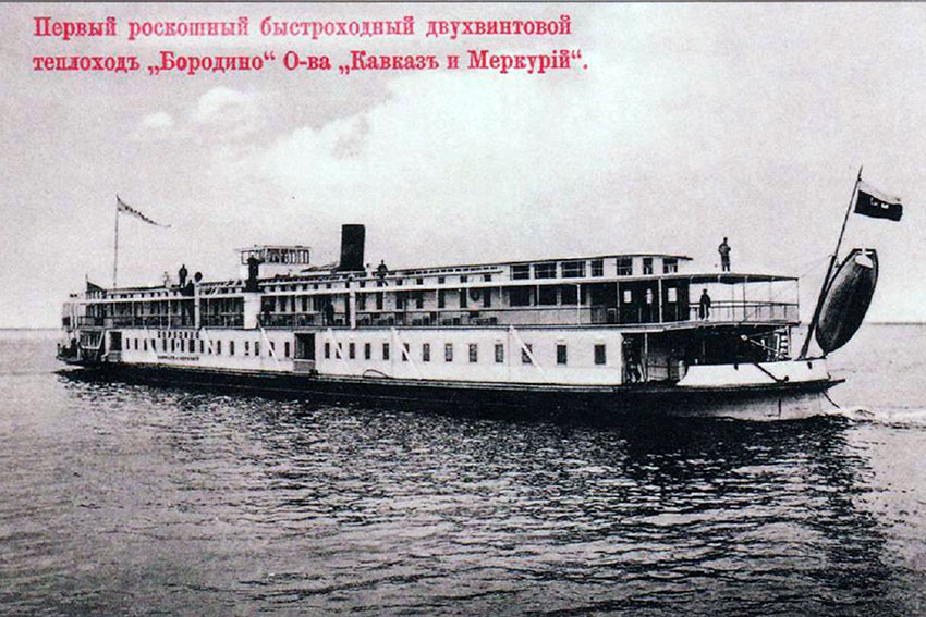 1911 год — на Волге появились первые пассажирские теплоходы...