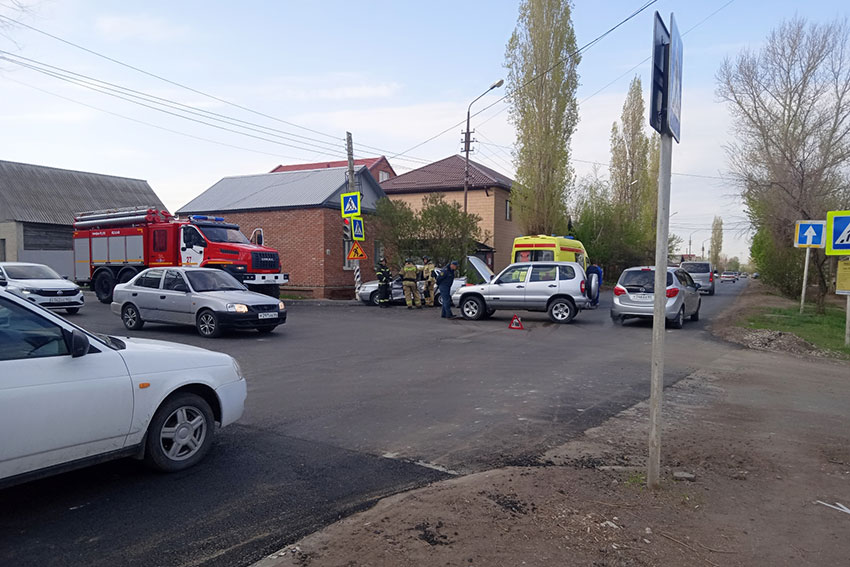 Протаранил