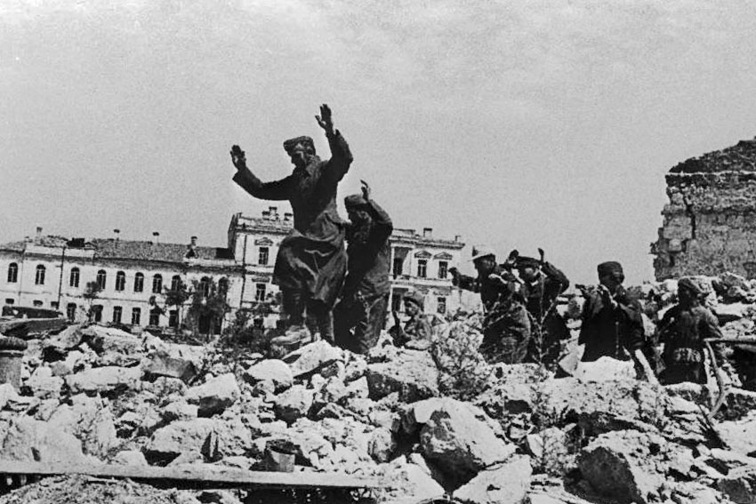 Вторая мировая война май 1944 год