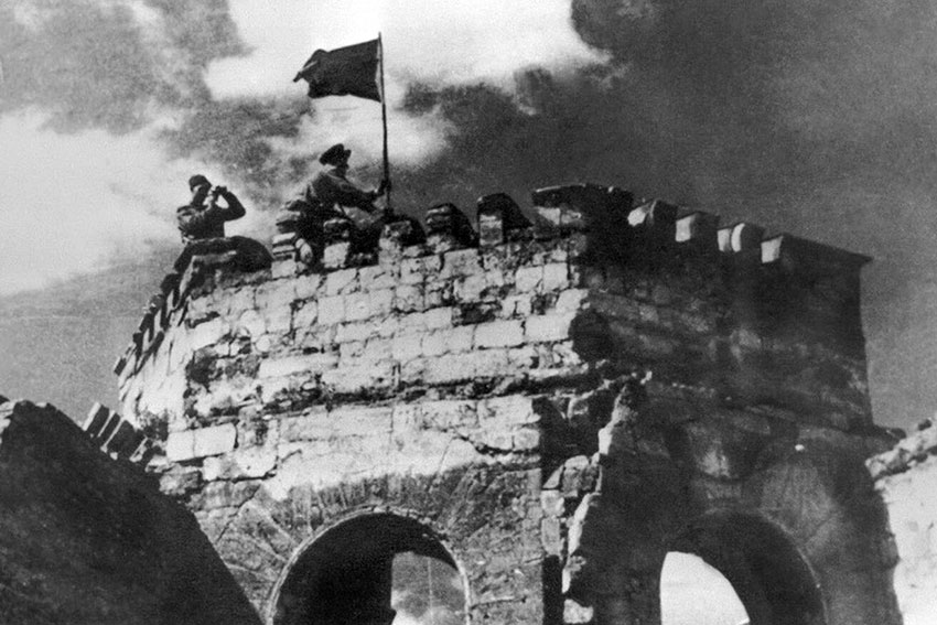 24 августа освобождён  Кишинёв 1944 году.