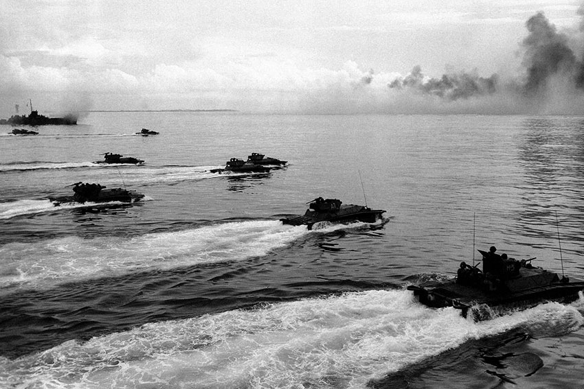 Высадка на остров Пелелиу 12 сентября 1944 году.