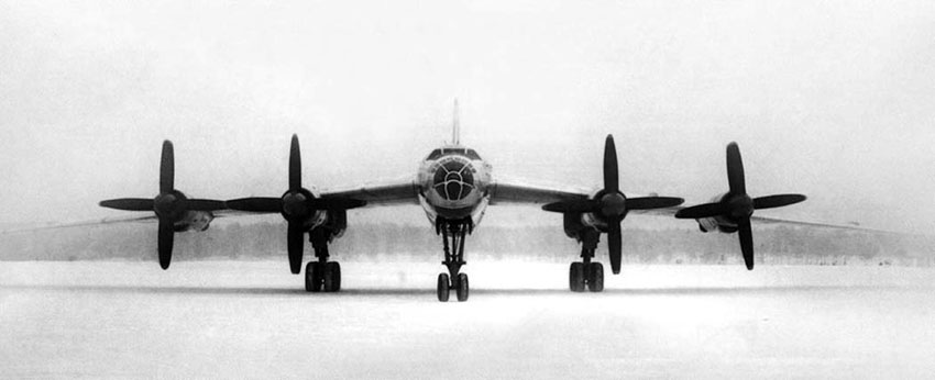 Ту-96 — высотный стратегический бомбардировщик, разработанный...