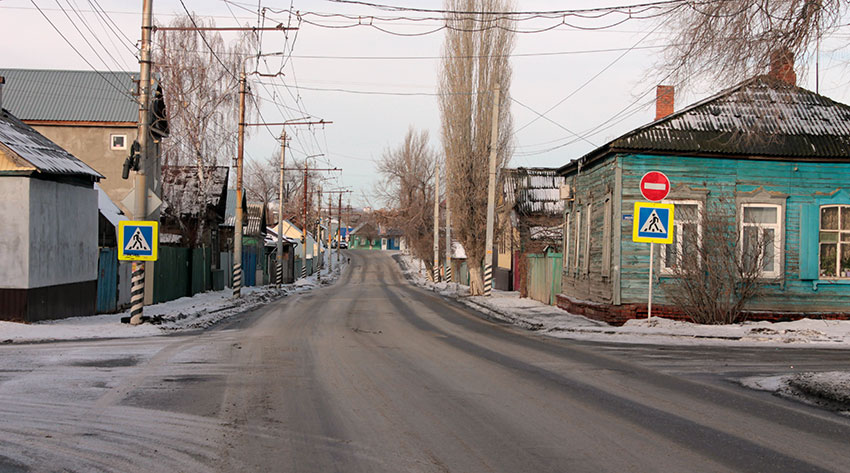 Панорама улицы в сторону Волги.