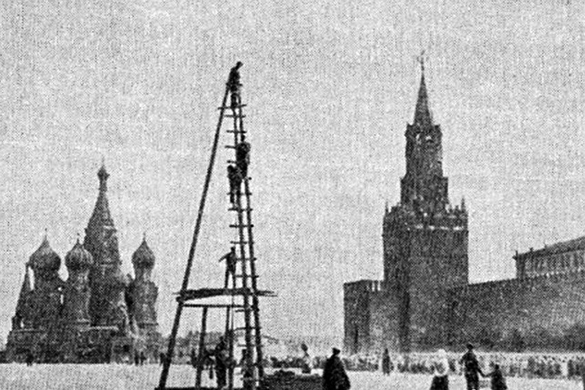 Забор грунта для исследования перед строительством метрополитена,...