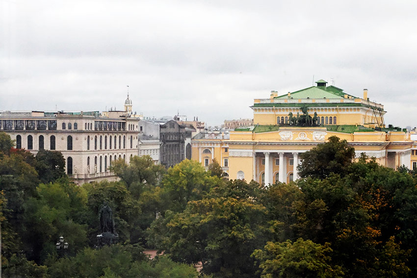 Площадь Островского Александрийский театр.