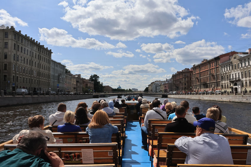 Водная экскурсия в Санкт-Петербурге Часть 3