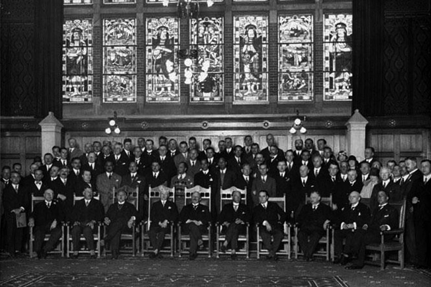 28 мая 1928 года, на конгрессе FIFA в Амстердаме было принято... 28 мая 1928 года, на конгрессе FIFA в Амстердаме было принято...