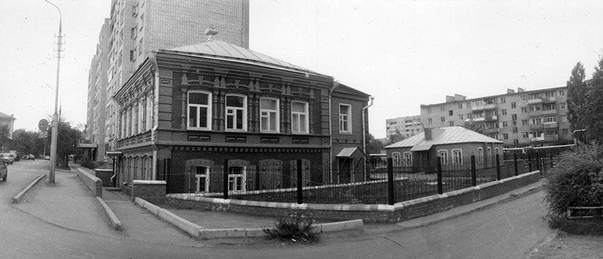 Музейный комплекс, 1995 год Ю. Репин.