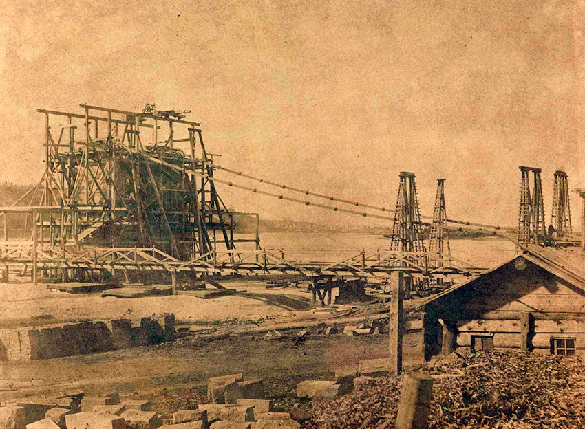 Николаевский цепной мост в 1853 год. Николаевский цепной мост в 1853 год.