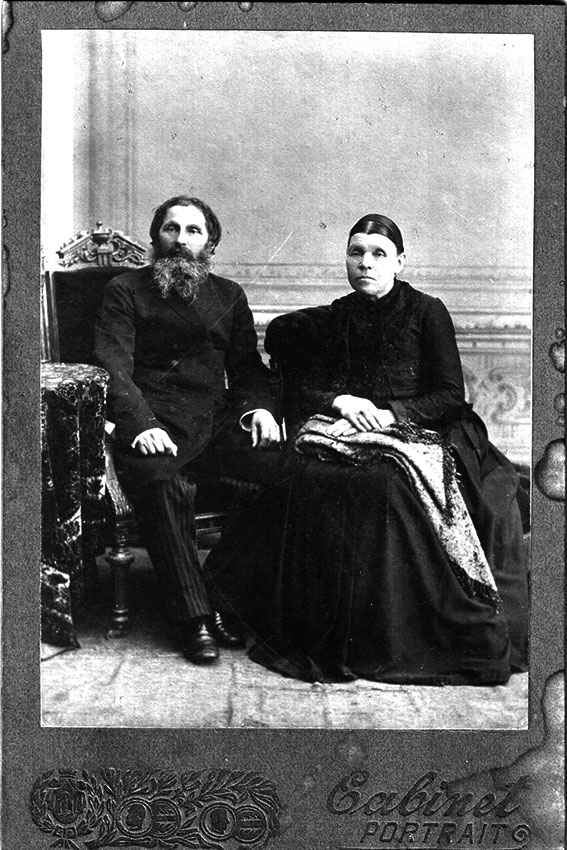 Андрей Алексеевич и Марфа Яковлевна Ухины 1890 годы. Фото...