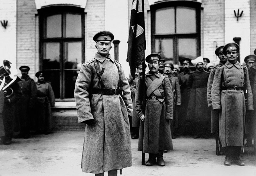 Генерал А. А. Брусилов на станции Ровно. Первая мировая война,...