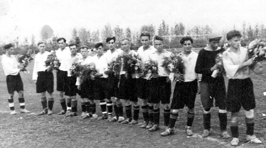 Футбольная команда "Авангард", 1949 год.