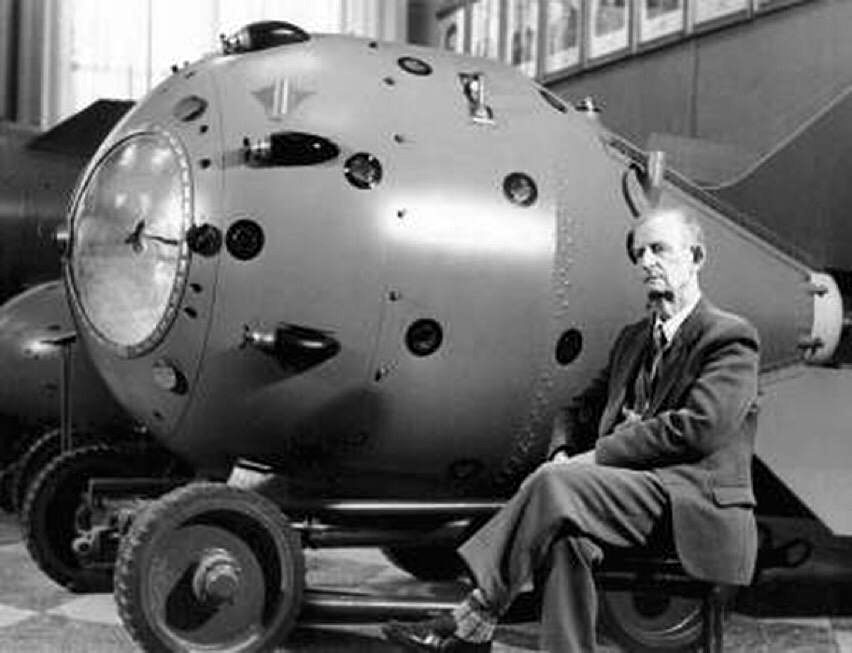 Первая атомная бомба СССР, испытанная 29 августа 1949 год.