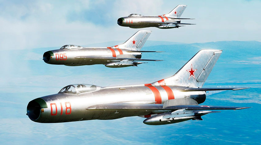 30 августа 1954 года, впервые поднялся в воздух прототип истребителя... 30 августа 1954 года, впервые поднялся в воздух прототип истребителя...