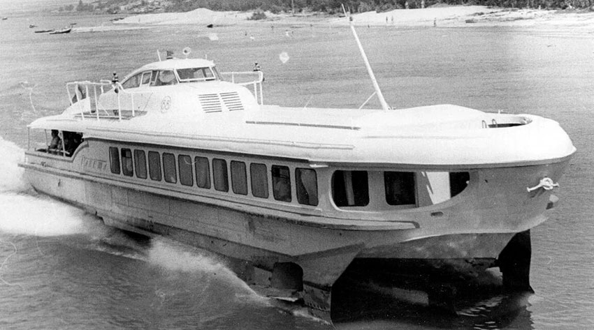 Выпуск «Ракет» начался в 1957 году и продолжался до середины...