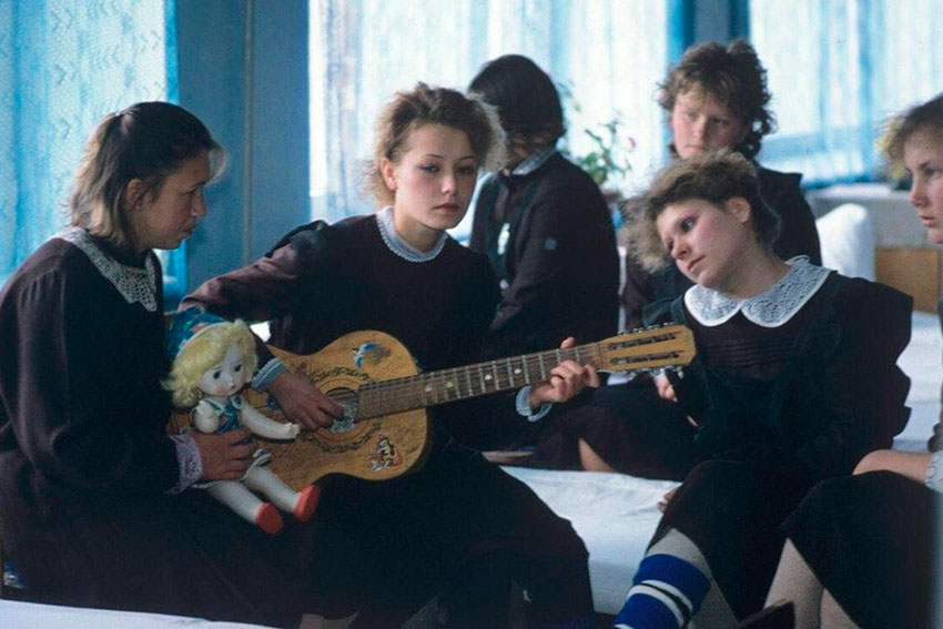 Рязанская женская колония для несовершеннолетних, 1989 год. Рязанская женская колония для несовершеннолетних, 1989 год.