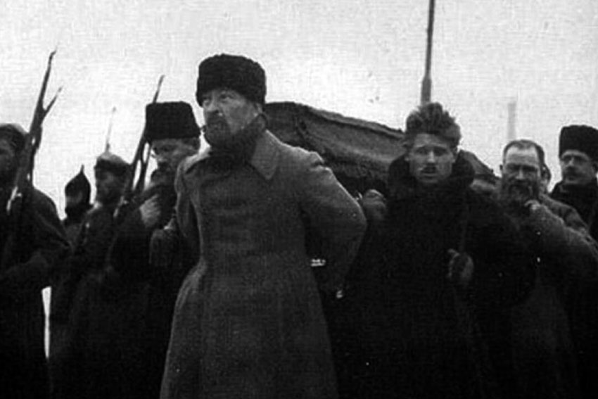 Феликс Дзержинский на похоронах В. Ленина Москва, 1924 год.