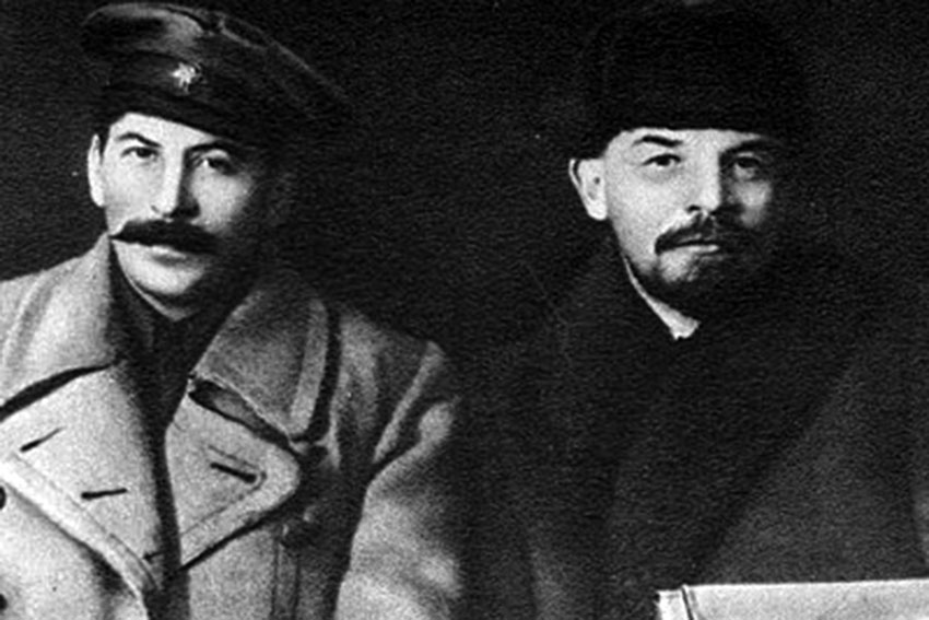 И. Сталин и В. Ленин 9 марта 1919 год.