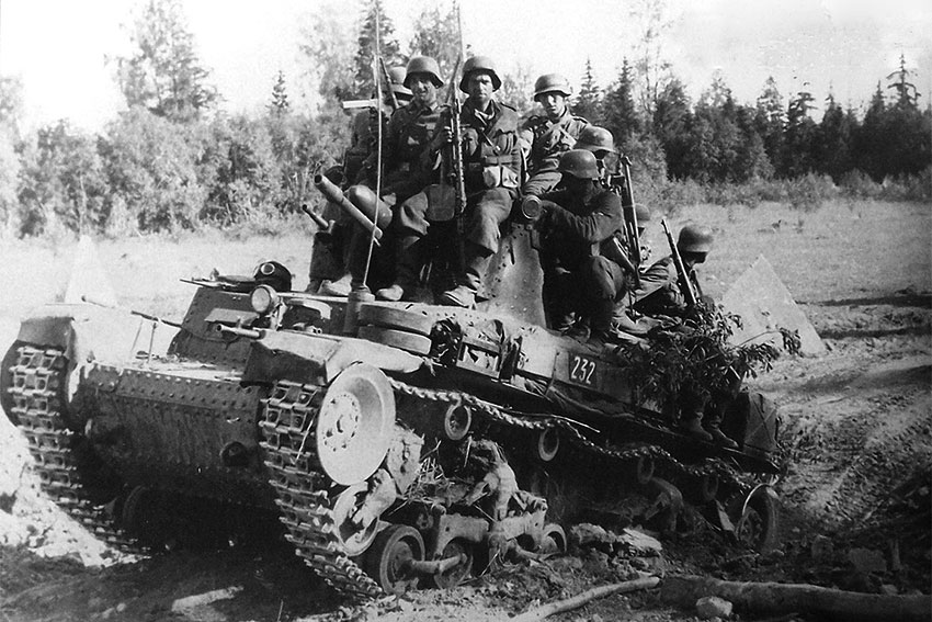 4 Танковая группа Танк Pz.Kpfw. 35(t) 6-й танковой дивизии Вермахта...