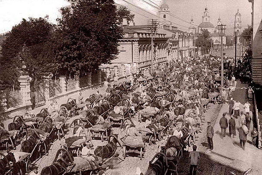 Московские пробки начало ХХ века. Московские пробки начало ХХ века.