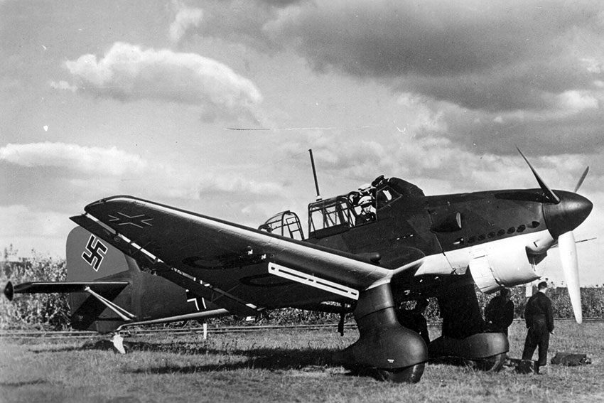 <b>Тактико-технические характеристики Ju-87B2:</b>
Размеры: размах...