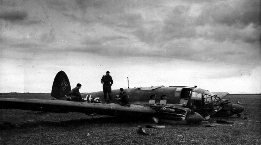 Выпуск Не 111 в Германии завершили осенью 1944 год. Выпуск Не 111 в Германии завершили осенью 1944 год.