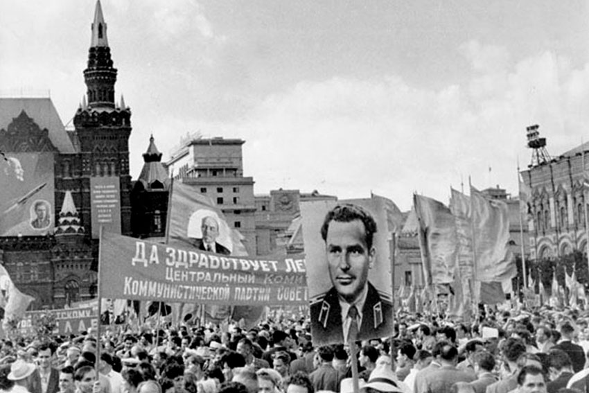 На Красной площади встреча космонавта Г. Титова.