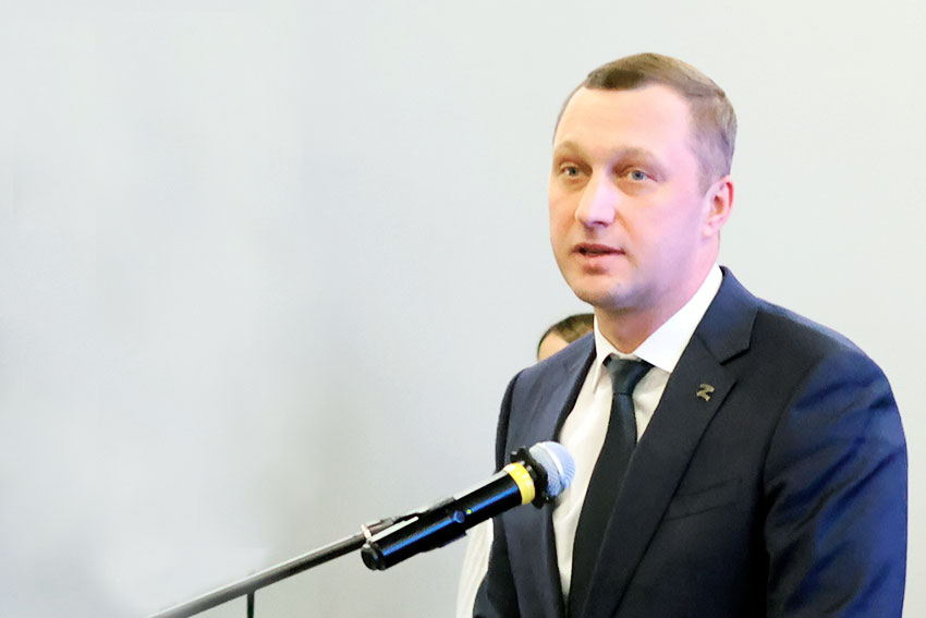 Роман Бусаргин занял 13-е место с конца