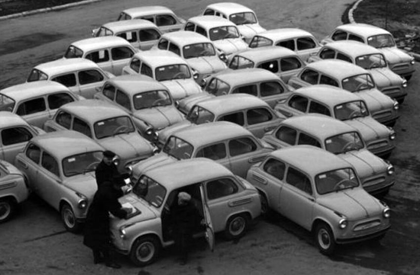 22 ноября 1960 года Запорожский завод «Коммунар» (ЗАЗ) выпустил...