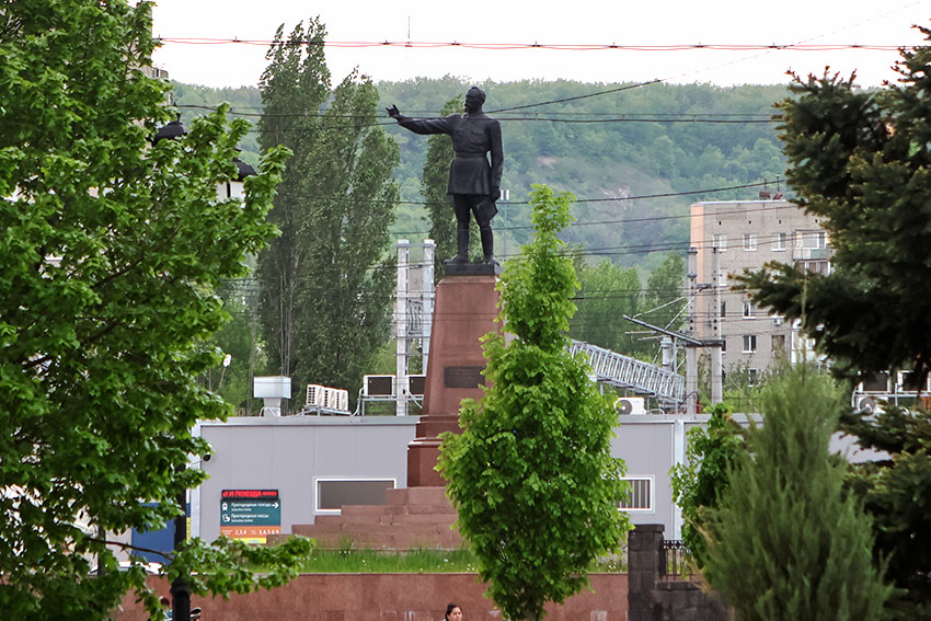 Памятник Ф. Э. Дзержинского в Саратове