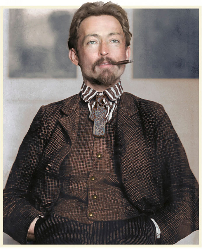 «Стиляга» на фото — Дзержинский в Кракове, 1912 год.

Ему...