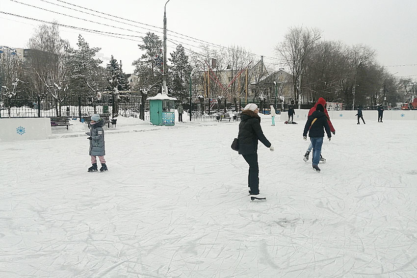 Катки закрыли